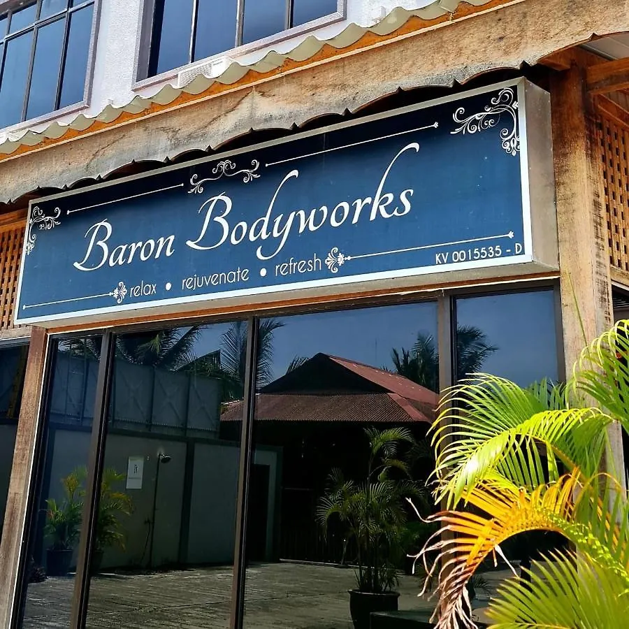 Langgura Baron Resort Pantai Cenang