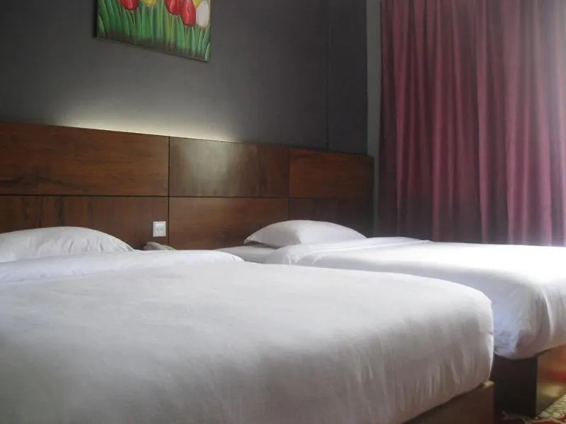 Langgura Baron Resort Pantai Cenang