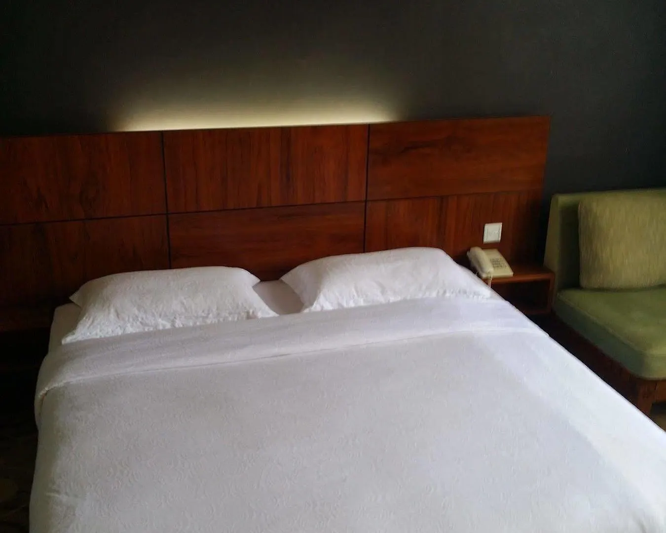 Langgura Baron Resort Pantai Cenang  2*, Pantai Cenang (Langkawi)