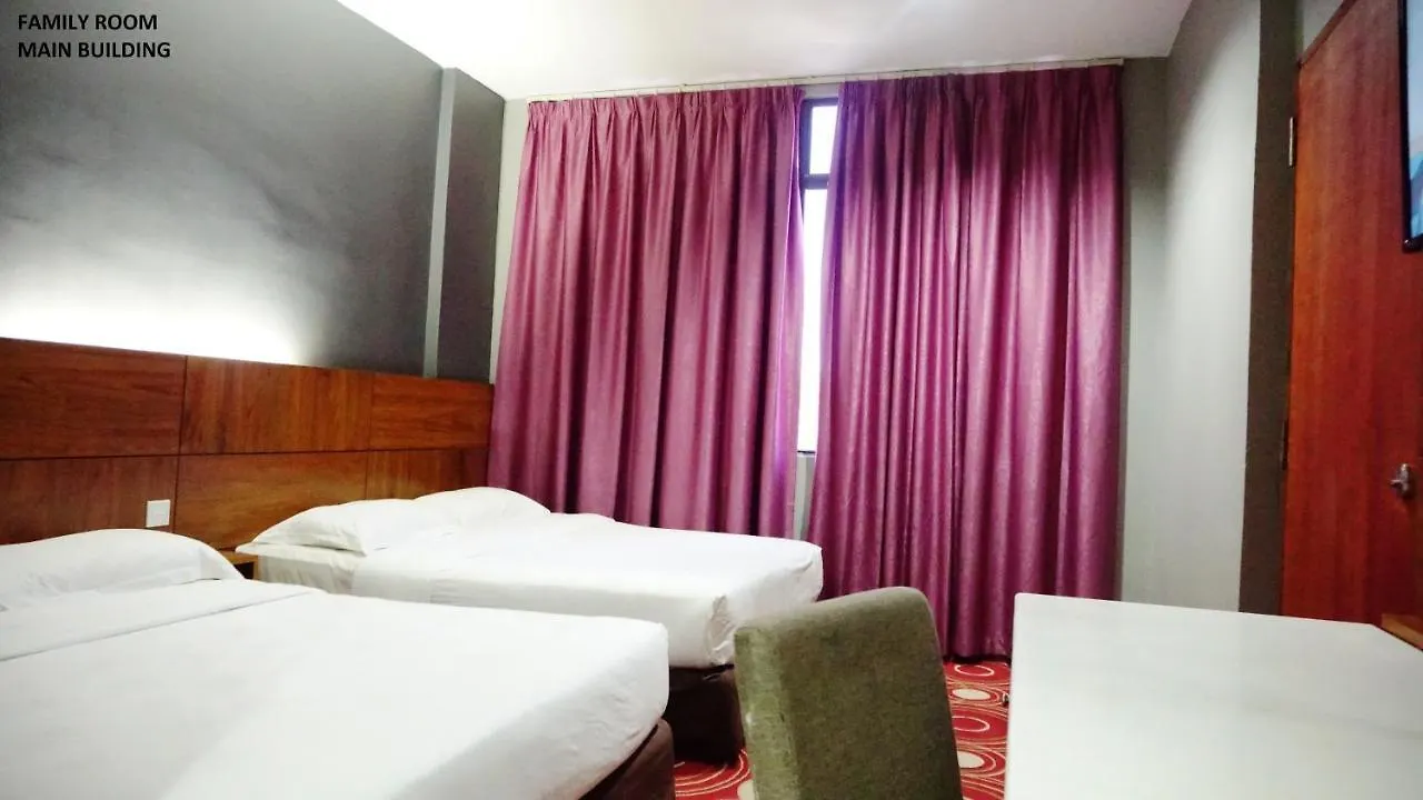 Langgura Baron Resort Pantai Cenang